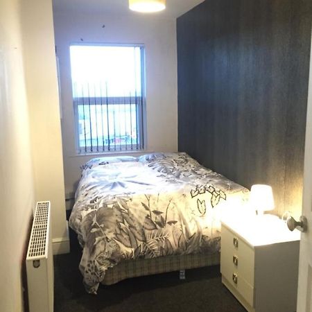 Private Double Room Near City Centre, Ковентри Экстерьер фото