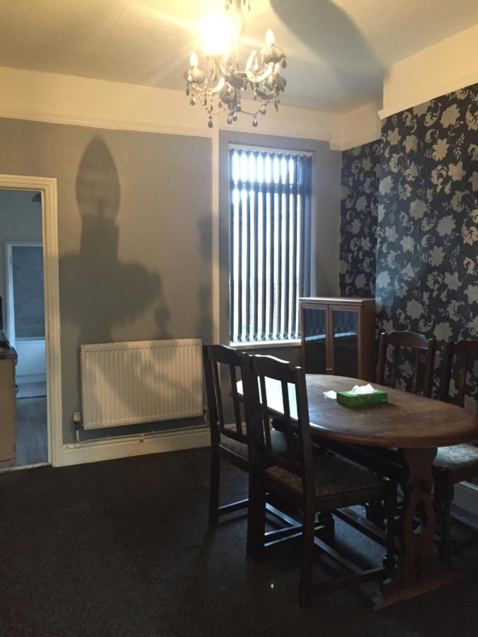 Private Double Room Near City Centre, Ковентри Экстерьер фото